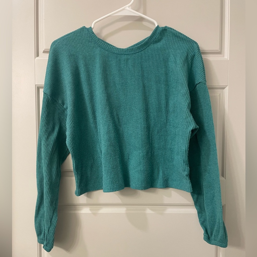 Old Navy Cropped Sweater